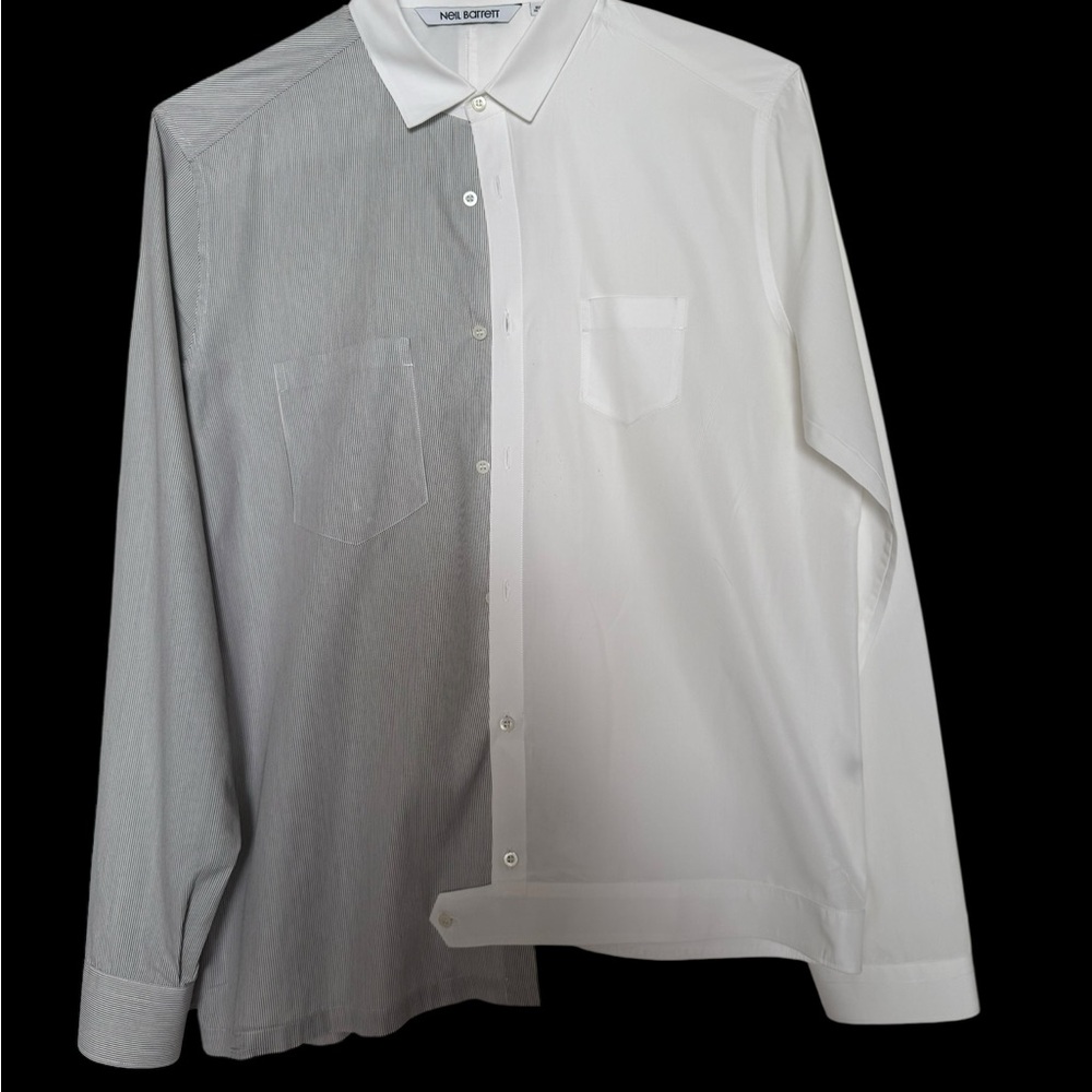 ❌SOLD❌ Neil Barrett Shirt White Gray Asymetrical Hemline Button Tabs Boxy Fit